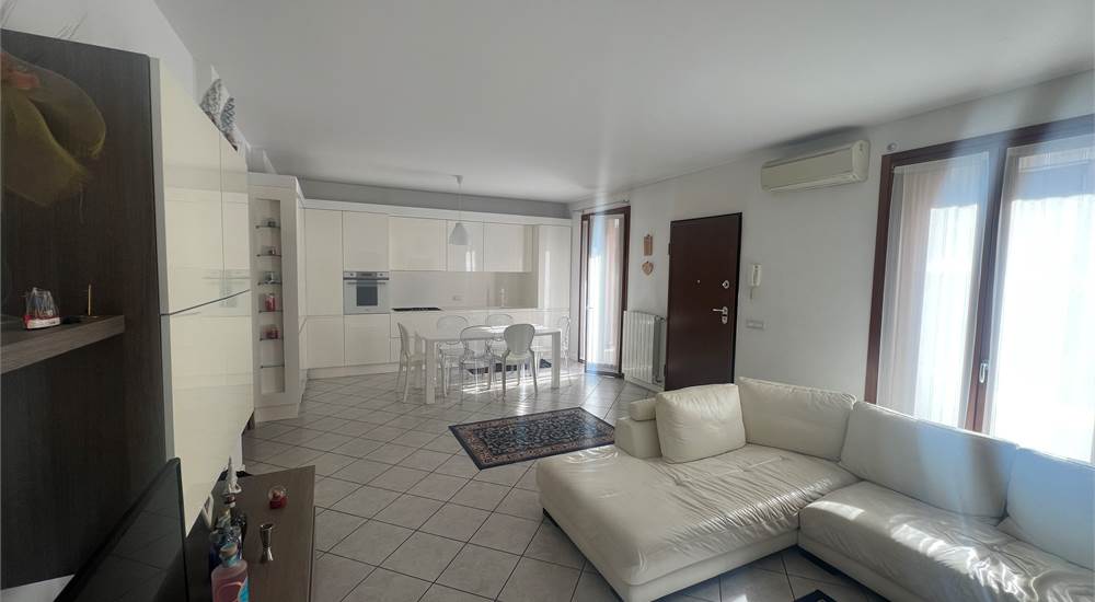SOGGIORNO/CUCINA