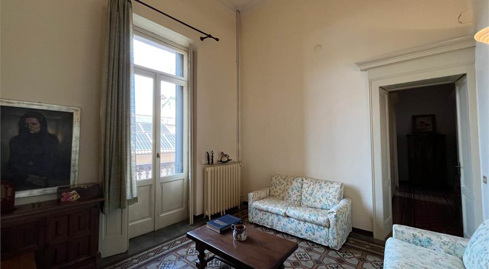 SALOTTINO - CAMERA CON LOGGIA
