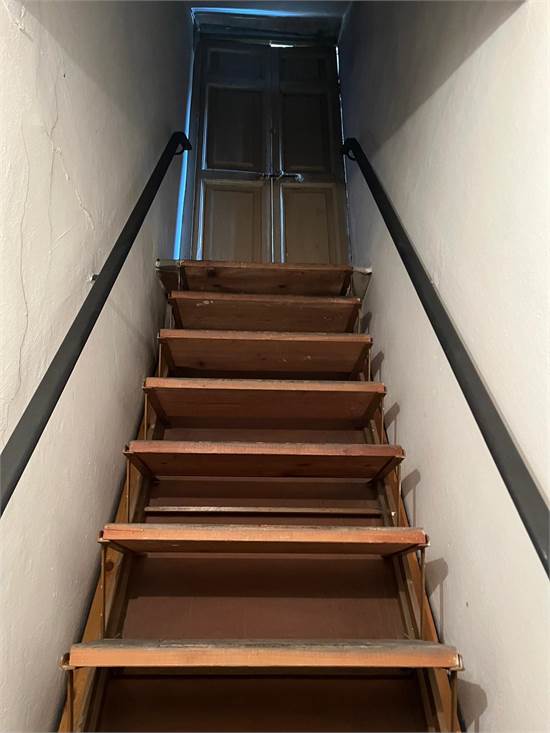 SCALA ACCESSO AL SOLAIO