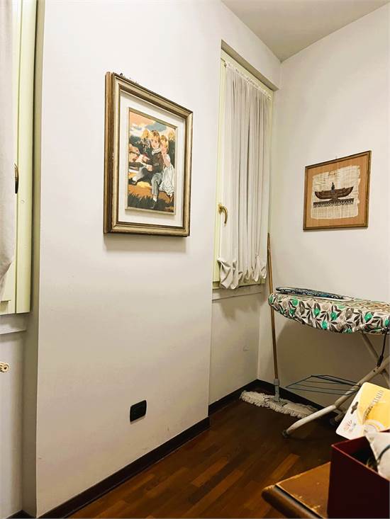 CABINA ARMADIO / STIRERIA